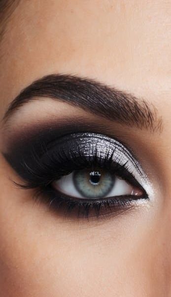 26 Night Out Eye Makeup Ideas: Must-Try Looks for Your Next Evening Adventure